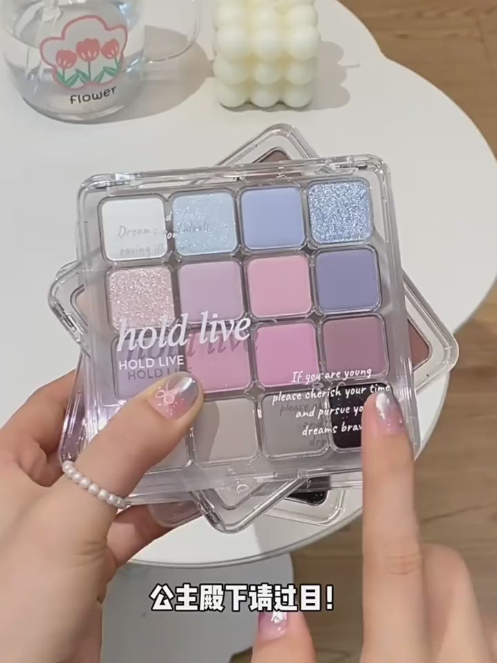 加载视频： HOLD LIVE 候爱落日魔法眼影盘 19.2g
